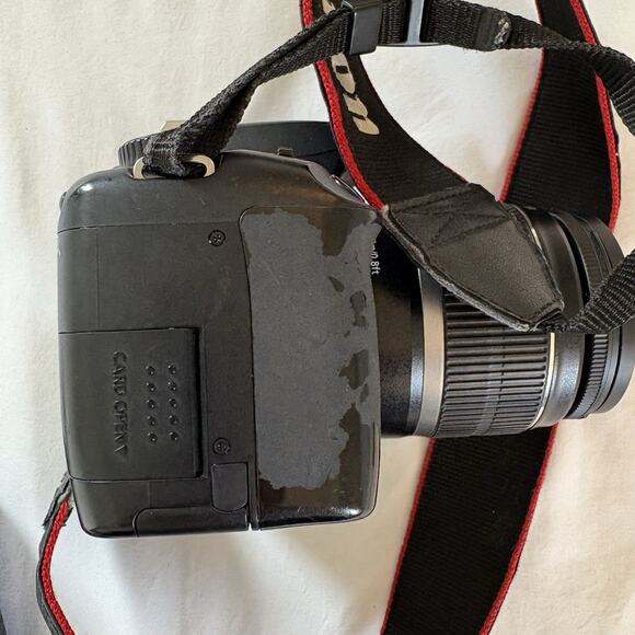 Canon EOS Rebel XS DS126191 Camera 2 Lenses (18-55 & 75-300mm) Battery & Charger - Picture 14 of 16